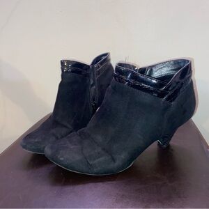 Women’s Size 8 Boots